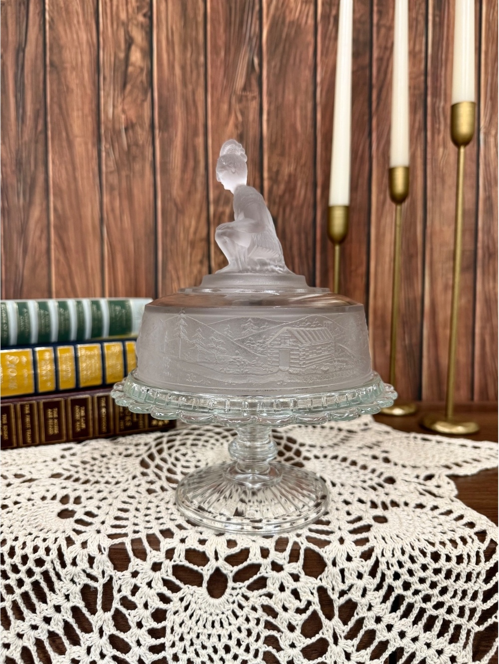 Westmoreland Westward Ho Covered Pedestal Dish – Medium – 9” – UV Glow